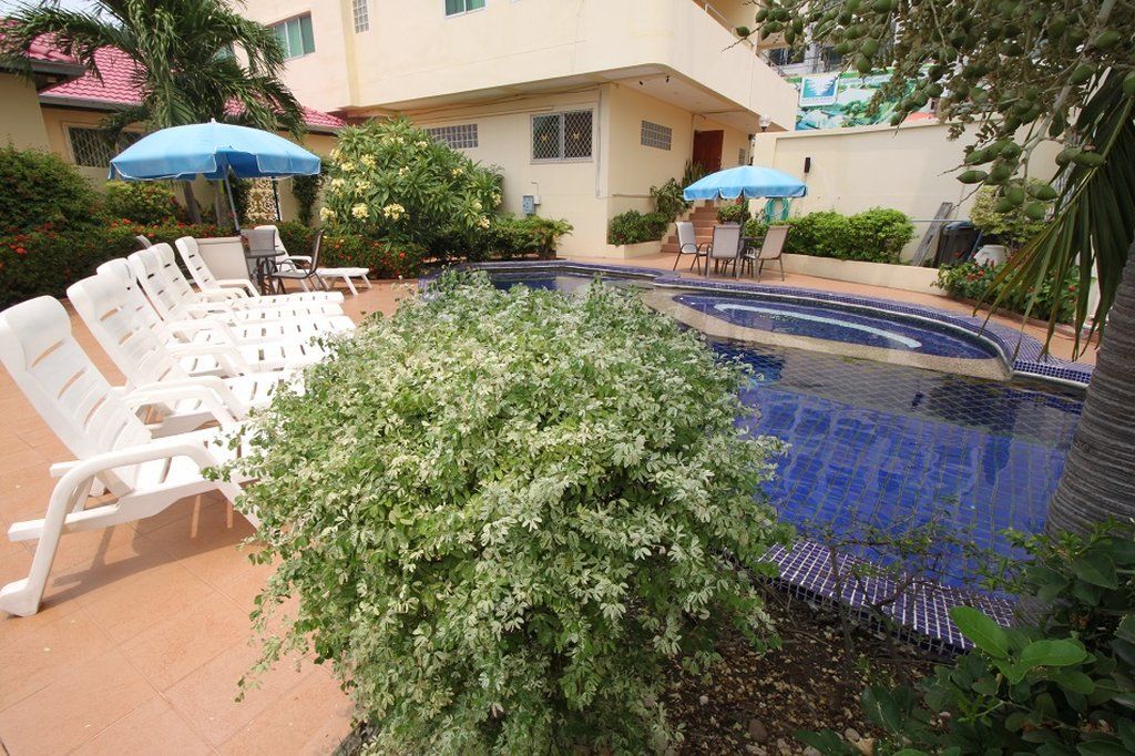 Butterfly Garden Boutique Residencias by Luxury View Pattaya Exterior foto